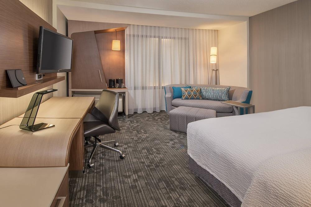 Courtyard Sioux City Downtown/Convention Center Bagian luar foto