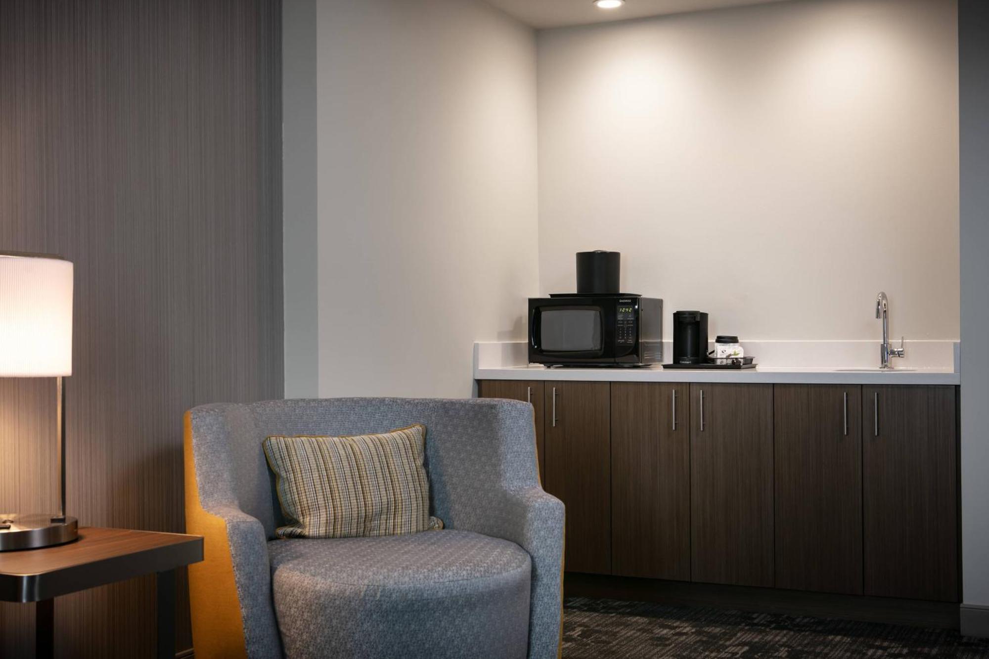 Courtyard Sioux City Downtown/Convention Center Bagian luar foto